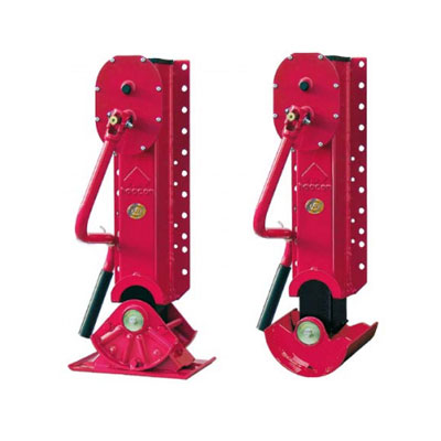 Pagamintos aliuminio puspriekabės, varžtų gervės Lenkijoje