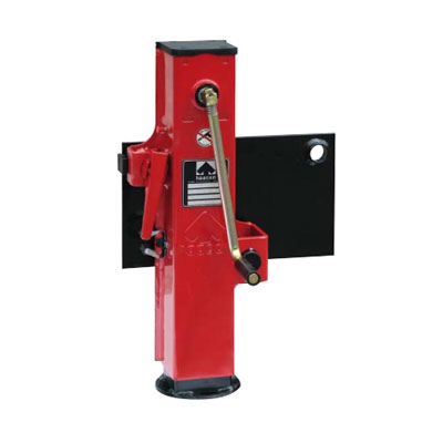 Pagamintos aliuminio puspriekabės, varžtų gervės Lenkijoje