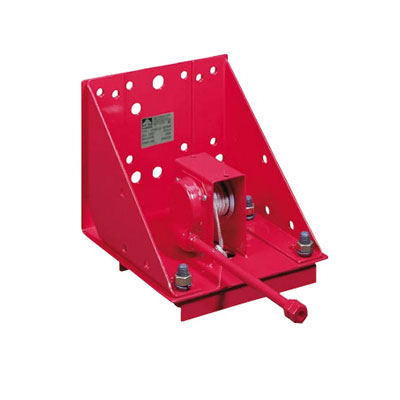 Pagamintos aliuminio puspriekabės, varžtų gervės Lenkijoje